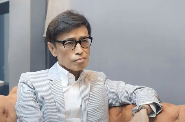 Nam danh ca ly h&ocirc;n vợ ở tuổi 78: &ldquo;Kh&ocirc;ng việc g&igrave; t&ocirc;i phải xấu hổ&rdquo;- Ảnh 2.