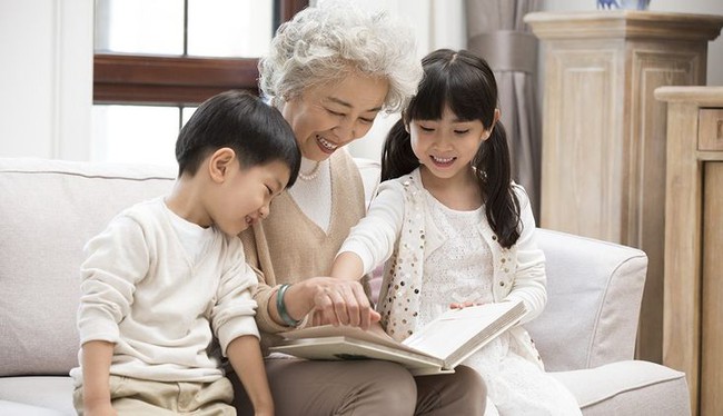 Ghét dâu ghét luôn cả cháu: Có những đứa trẻ lớn lên trong sự ghét bỏ của ông bà mà chẳng thể hiểu vì sao- Ảnh 1.