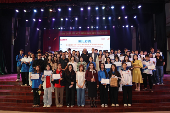 Sinh viên đồng hành cùng dự án Thí điểm mô hình phòng chống bệnh dại và phát triển kinh tế bền vững, từng bước chuyển đổi hoạt động buôn bán thịt chó, mèo tại một số phường ở Hà Nội- Ảnh 6.