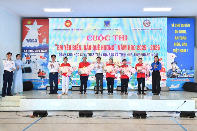 Từ b&atilde;i biển Tịnh Kh&ecirc;, gieo mầm y&ecirc;u biển đảo trong tr&aacute;i tim học tr&ograve;- Ảnh 3.