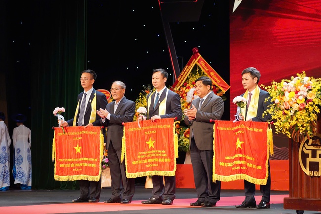 Vinh danh Doanh Nh&acirc;n - Doanh Nghiệp Thăng Long 2025 - Ảnh 2.