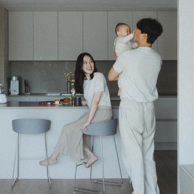 Hôm nay, tôi cho cả nhà ăn cơm bụi- Ảnh 1.