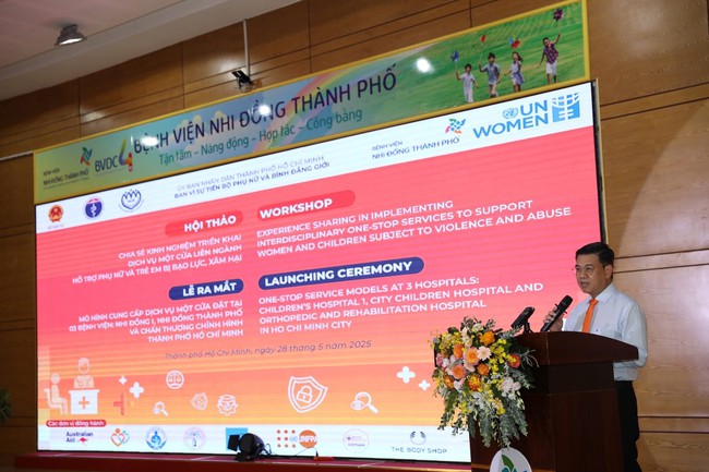 Ra mắt mô hình một cửa hỗ trợ phụ nữ, trẻ em bị bạo lực, xâm hại: Điểm tựa an toàn giữa vòng xoáy tổn thương- Ảnh 1. Ra mắt mô hình một cửa hỗ trợ phụ nữ, trẻ em bị bạo lực, xâm hại: Điểm tựa an toàn giữa vòng xoáy tổn thương- Ảnh 1.