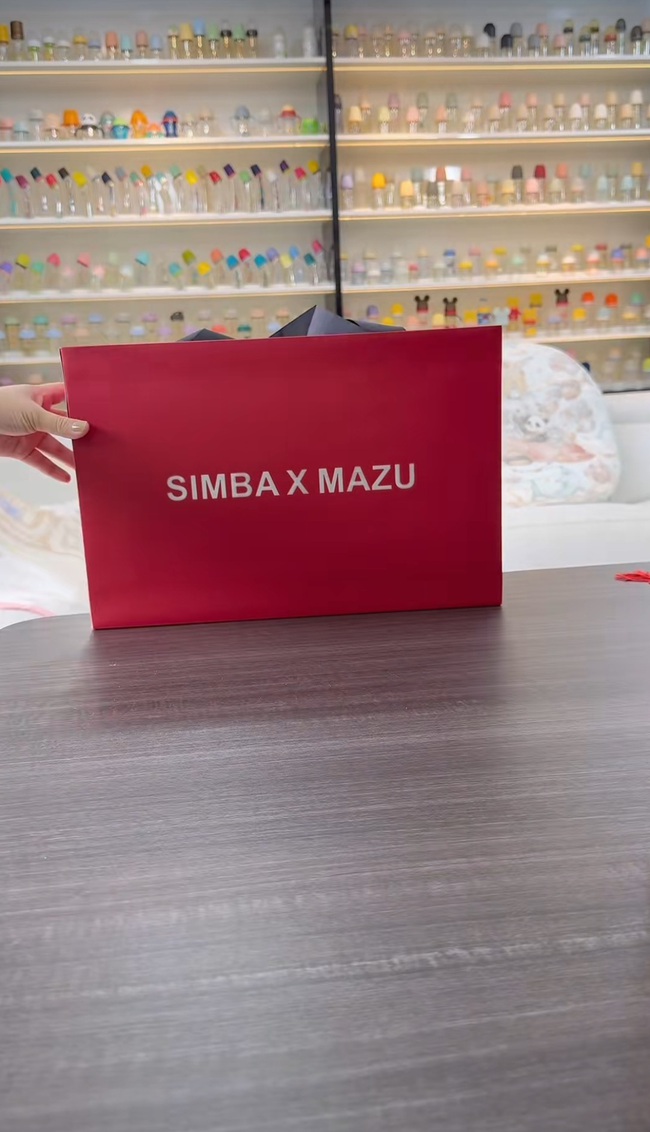 Ngắm 4 set bình sữa "lạ tai lạ mắt" của thương hiệu SIMBA X MARU có giá "chỉ" 15 triệu!- Ảnh 1.