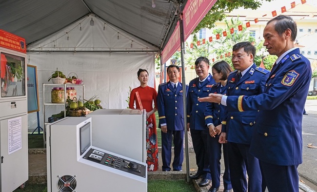 Sẵn sàng tạo bước đột phá, chuyển mình trong thời kỳ mới - Ảnh 6. Sẵn sàng tạo bước đột phá, chuyển mình trong thời kỳ mới - Ảnh 6.
