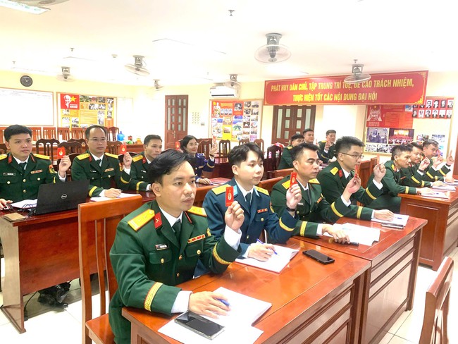 Chi bộ lớp cao học Lịch sử Đảng l&atilde;nh đạo triển khai hiệu quả hai đột ph&aacute; nhiệm kỳ 2026-2028- Ảnh 8.