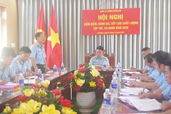 Đảng ủy Trung đo&agrave;n Ra đa 290 kiểm điểm thực chất để n&acirc;ng cao chất lượng l&atilde;nh đạo- Ảnh 3.
