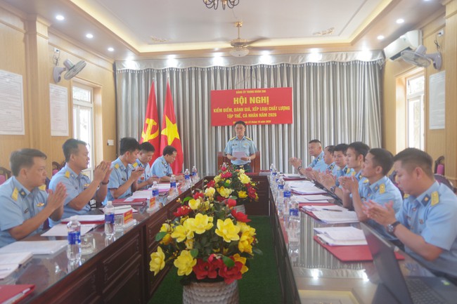 Đảng ủy Trung đo&agrave;n Ra đa 290 kiểm điểm thực chất để n&acirc;ng cao chất lượng l&atilde;nh đạo- Ảnh 2.