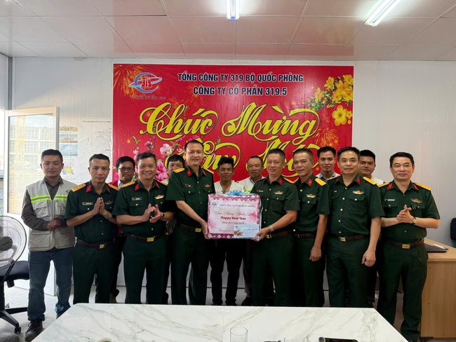 Dấu ấn người l&iacute;nh thợ 319 tr&ecirc;n &ldquo;đại c&ocirc;ng trường&rdquo; đất nước- Ảnh 1.