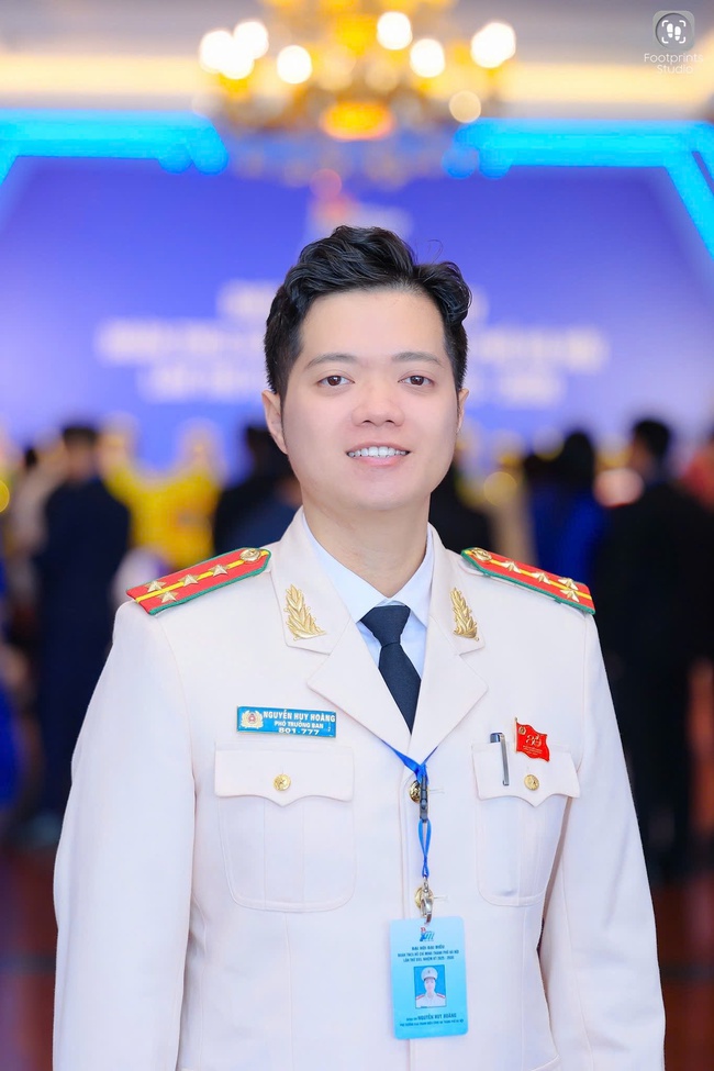 15 năm gắn b&oacute; c&ocirc;ng t&aacute;c Đo&agrave;n của Ph&oacute; Trưởng Ban Thanh ni&ecirc;n C&ocirc;ng an Th&agrave;nh phố H&agrave; Nội, từ Thủ đ&ocirc; vươn m&igrave;nh hội nhập quốc tế- Ảnh 1.