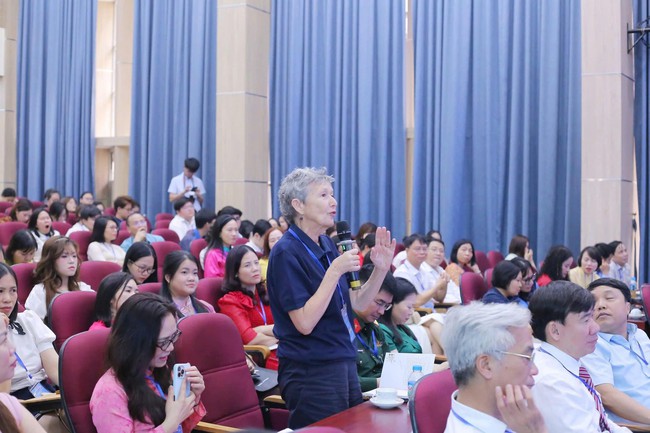 Hội thảo Khoa học Quốc gia LEHE 2026: Dấu ấn của sự kết nối v&agrave; h&ograve;a nhập to&agrave;n cầu- Ảnh 2.