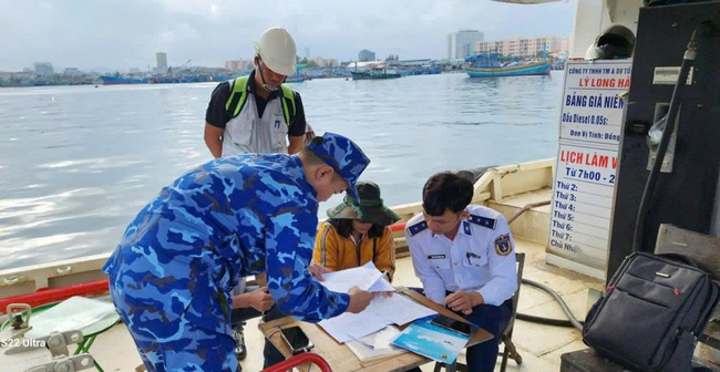 Người sĩ quan trẻ v&agrave; những chuyến tuần tra kh&ocirc;ng tiếng s&uacute;ng- Ảnh 5.