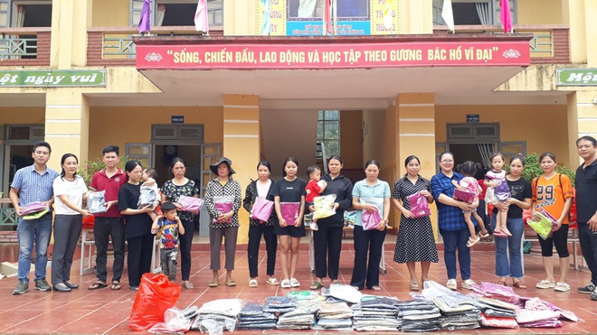 Về Yên Bái tặng quà, tiếp sức học sinh vùng lũ- Ảnh 7.