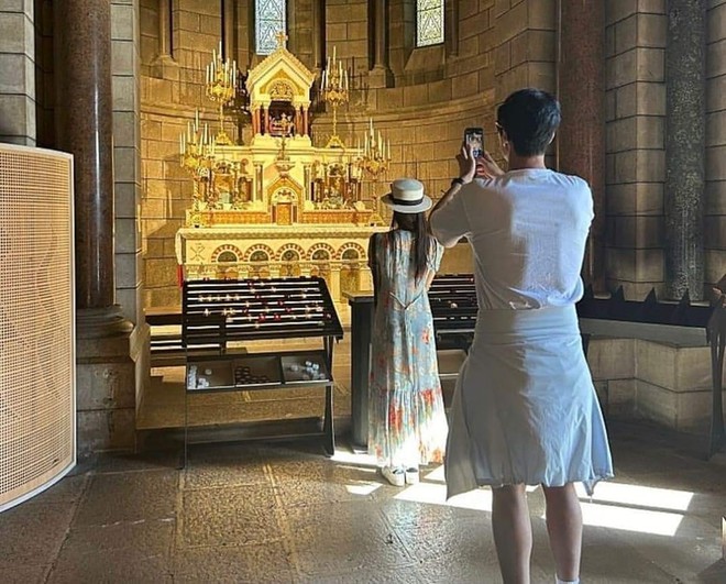 Hiếm khi lộ diện, Hiếm khi lộ diện,
