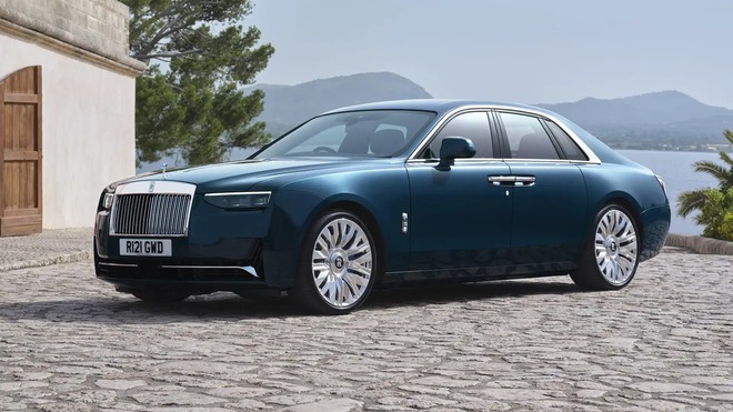 Rolls-Royce Ghost 2025 ra mắt: Thiết kế sửa nhẹ, nội thất lột xác với công nghệ đỉnh cao từ BMW- Ảnh 1.