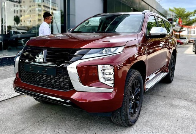 Sắp hết năm 2024 nhưng đại lý vẫn miệt mài xả kho Mitsubishi Pajero Sport 2023: Giảm sâu nhất 270 triệu đồng, giá khởi điểm ngang Hyundai Tucson- Ảnh 2.