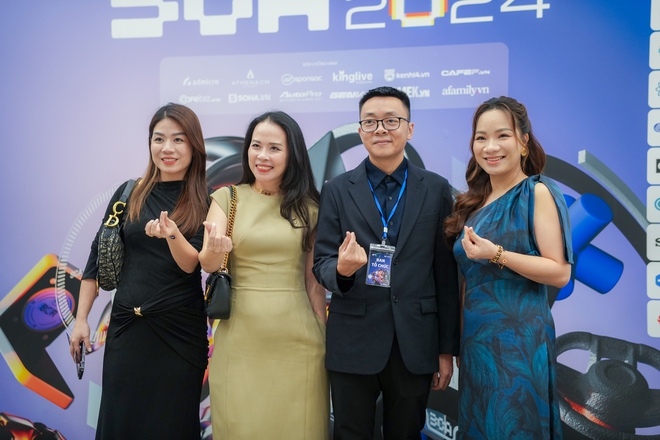 Bùng nổ cảm xúc đêm Gala Better Choice Awards 2024: Chị đẹp cùng anh tài tụ hội, quá mãn nhãn và ấn tượng- Ảnh 5.