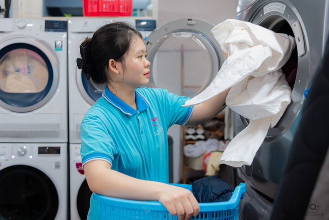 "Giặt là Sáng - Tiệm giặt là người điếc" - Dự án đong đầy yêu thương, chứa trọn tình người!- Ảnh 6.