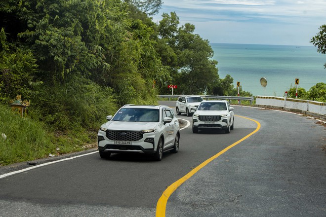 ‘Lãnh thổ’ riêng của Ford Territory trong phân khúc gầm cao cỡ C chật chội ở Việt Nam- Ảnh 17.