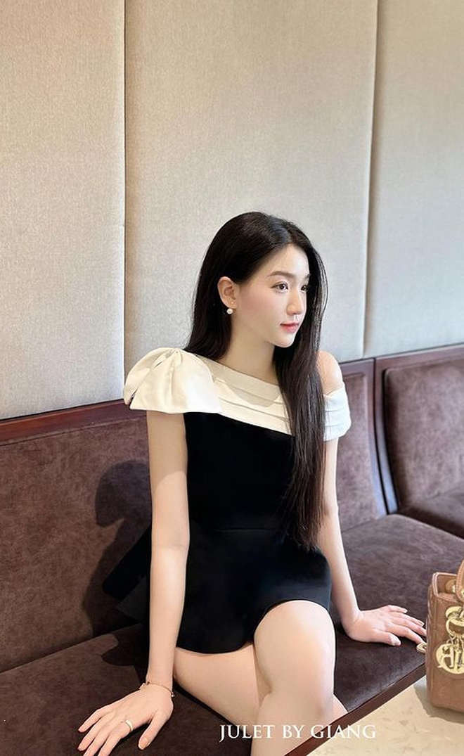SALE 11/11: Váy áo local brand Việt xinh điên đảo, giá rẻ chưa từng thấy!- Ảnh 19. SALE 11/11: Váy áo local brand Việt xinh điên đảo, giá rẻ chưa từng thấy!- Ảnh 19.