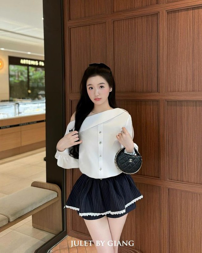 SALE 11/11: Váy áo local brand Việt xinh điên đảo, giá rẻ chưa từng thấy!- Ảnh 21. SALE 11/11: Váy áo local brand Việt xinh điên đảo, giá rẻ chưa từng thấy!- Ảnh 21.