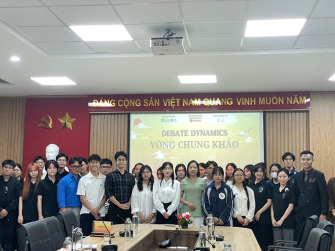 Cuộc thi hùng biện Debate Dynamics 2024 - Sân chơi trí tuệ dành cho các bạn học sinh, sinh viên- Ảnh 4.