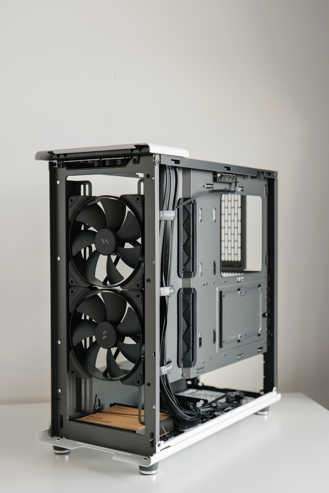 Fractal Design North: Khi công nghệ hòa quyện cùng thiết kế nội thất- Ảnh 18.