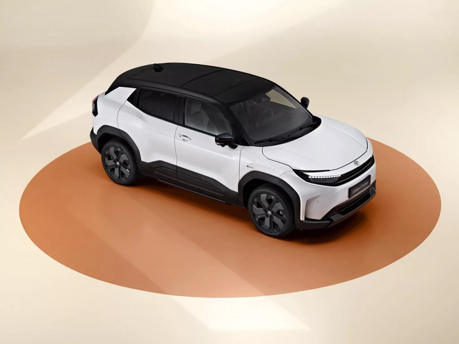 Toyota Urban Cruiser ra mắt: ‘Ruột’ Suzuki Vitara, nhiều công nghệ xịn, có AWD- Ảnh 6. Toyota Urban Cruiser ra mắt: ‘Ruột’ Suzuki Vitara, nhiều công nghệ xịn, có AWD- Ảnh 6.