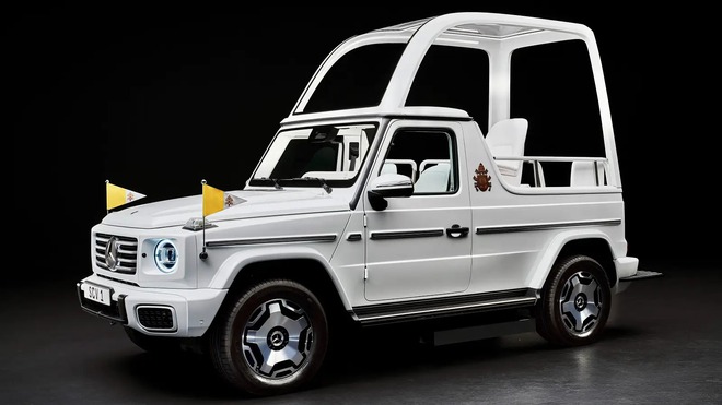 Mercedes-Benz tặng G-Class điện cho Giáo hoàng làm xe di chuyển: Thiết kế lạ mắt, dễ là chiếc Popemobile mạnh nhất lịch sử- Ảnh 4. Mercedes-Benz tặng G-Class điện cho Giáo hoàng làm xe di chuyển: Thiết kế lạ mắt, dễ là chiếc Popemobile mạnh nhất lịch sử- Ảnh 4.