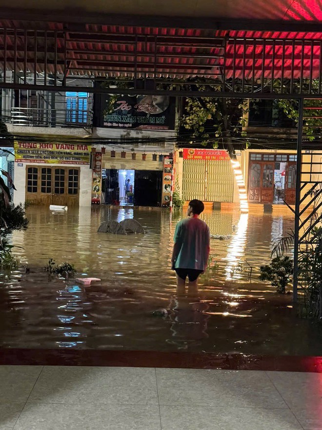 "Thất lạc" cả nhà ở Yên Bái, chàng trai chết lặng khi nhận cuộc gọi nhỡ và dòng tin nhắn từ mẹ- Ảnh 6.