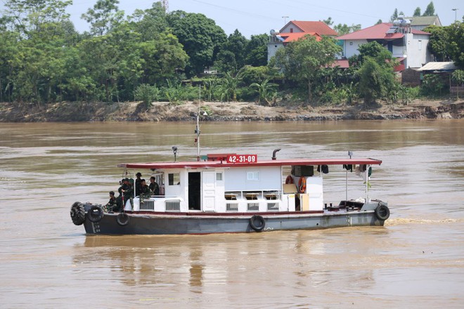 Vụ sập cầu Phong Châu: Tiếp tục tìm kiếm các nạn nhân mất tích- Ảnh 5.