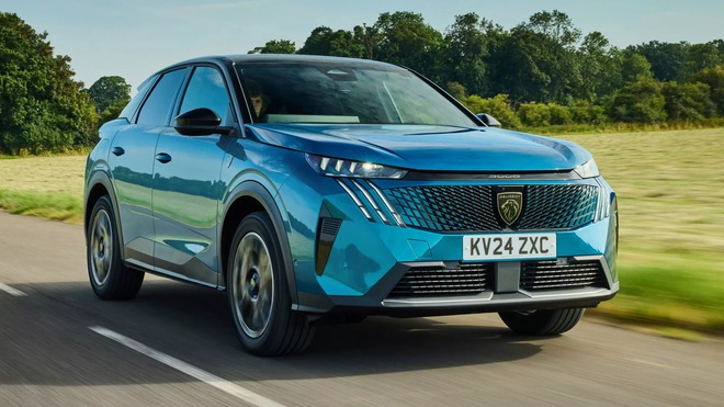 Peugeot 3008, 5008 được mở rộng đội hình: Có thêm bản hybrid cao cấp, bản điện giờ chạy 700 km- Ảnh 2. Peugeot 3008, 5008 được mở rộng đội hình: Có thêm bản hybrid cao cấp, bản điện giờ chạy 700 km- Ảnh 2.