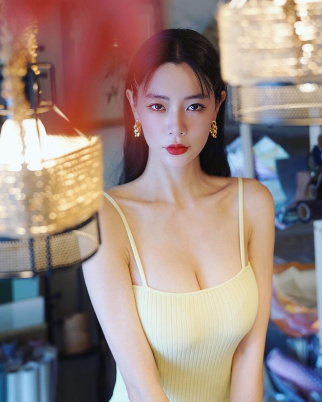 "Mỹ nh&acirc;n hot nhất phố đi bộ H&agrave; Nội&rdquo; đổi đời sau khi lấy chồng đại gia nhưng phải từ bỏ 1 thứ!- Ảnh 9.
