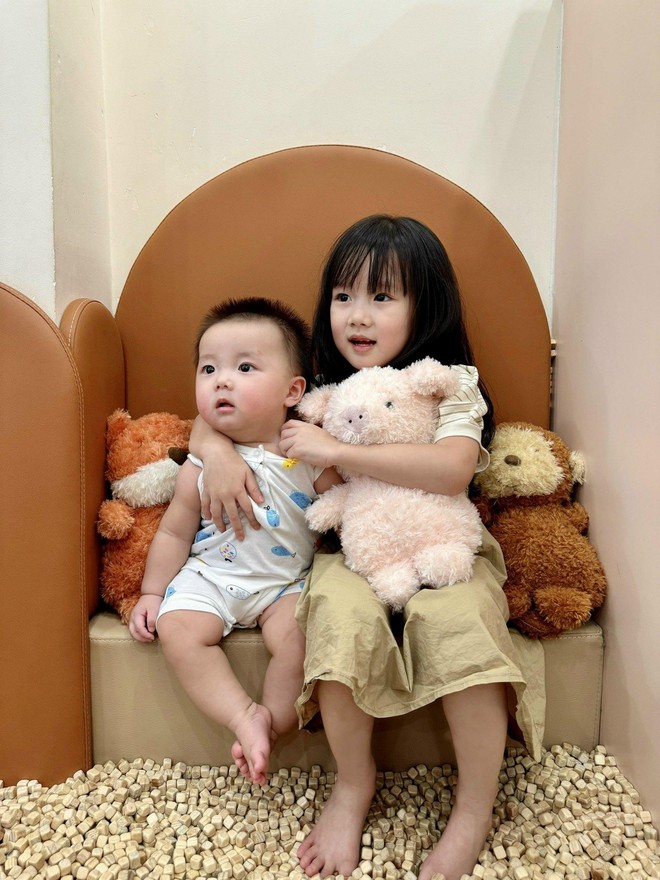 Tổ ấm của nam diễn vi&ecirc;n Vbiz từng đưa vợ k&eacute;m 16 tuổi đi thi tốt nghiệp THPT: Lu&ocirc;n giữ vững 3 nguy&ecirc;n tắc cơ bản n&agrave;y- Ảnh 3.