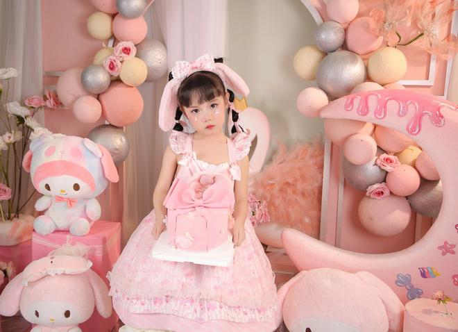 Tổ ấm của nam diễn vi&ecirc;n Vbiz từng đưa vợ k&eacute;m 16 tuổi đi thi tốt nghiệp THPT: Lu&ocirc;n giữ vững 3 nguy&ecirc;n tắc cơ bản n&agrave;y- Ảnh 4.