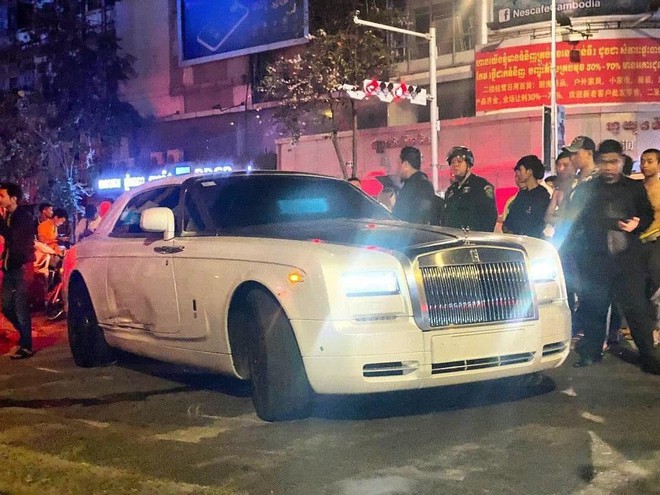 Tranh cãi về chi phí thay cửa cho chiếc Rolls-Royce Ghost bị tai nạn: CĐM đồn mất 2 tỷ, người trong nghề nói chỉ tốn khoảng 300 triệu- Ảnh 7.