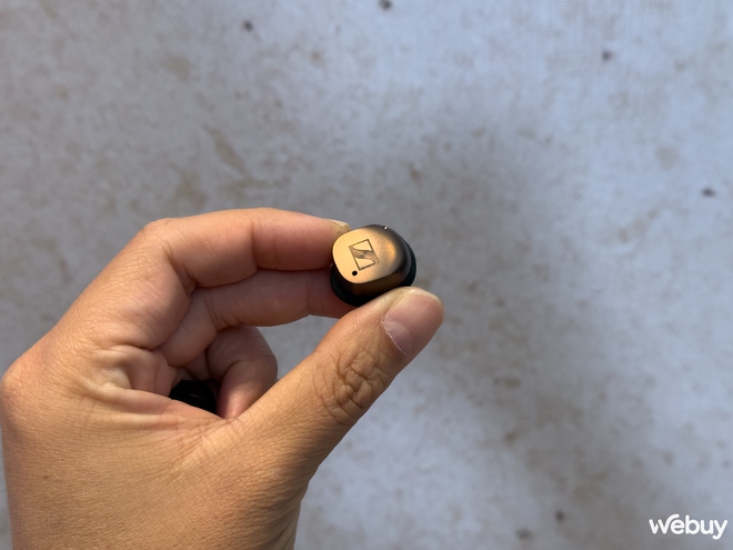 Sennheiser ra mắt MOMENTUM True Wireless 4 Gold Edition tại Việt Nam- Ảnh 4. Sennheiser ra mắt MOMENTUM True Wireless 4 Gold Edition tại Việt Nam- Ảnh 4.