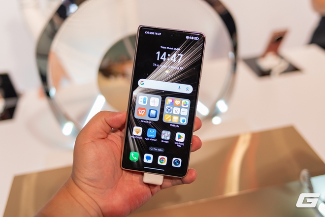 HONOR Magic V5 chính thức ra mắt: Mỏng đẹp thôi là chưa đủ, "tắm" trong máy giặt mà vẫn vô tư mới đáng kinh ngạc- Ảnh 9. HONOR Magic V5 chính thức ra mắt: Mỏng đẹp thôi là chưa đủ, "tắm" trong máy giặt mà vẫn vô tư mới đáng kinh ngạc- Ảnh 9.