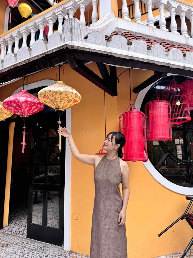 Giảm 9kg trong hơn 2 tháng, mẹ bỉm U40 bất ngờ mặc vừa chiếc váy thời trước khi lấy chồng nhưng hành trình giảm cân không phải ai cũng "bắt chước" được- Ảnh 3. Giảm 9kg trong hơn 2 tháng, mẹ bỉm U40 bất ngờ mặc vừa chiếc váy thời trước khi lấy chồng nhưng hành trình giảm cân không phải ai cũng "bắt chước" được- Ảnh 3.