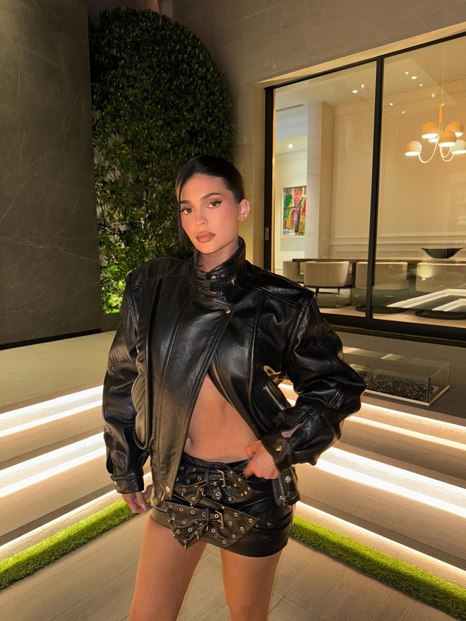 kyliejenner2025-09-28t003655000z4-1760525096186117225699.jpg
