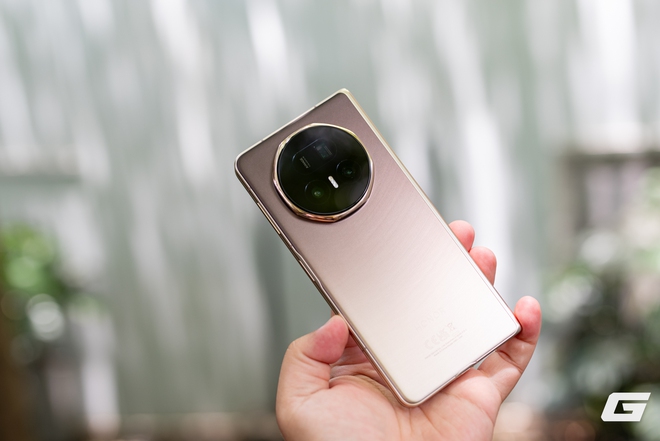 Trải nghiệm HONOR Magic V5: Cuộc đua thêm phần khốc liệt khi lựa chọn điện thoại gập đã không cần phải đánh đổi- Ảnh 14. Trải nghiệm HONOR Magic V5: Cuộc đua thêm phần khốc liệt khi lựa chọn điện thoại gập đã không cần phải đánh đổi- Ảnh 14.