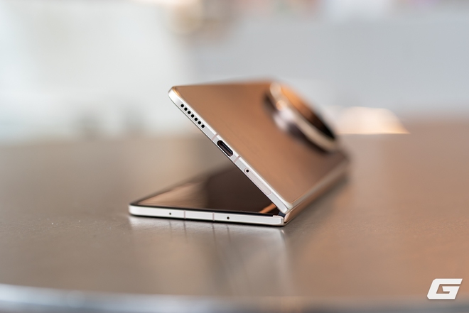 Trải nghiệm HONOR Magic V5: Cuộc đua thêm phần khốc liệt khi lựa chọn điện thoại gập đã không cần phải đánh đổi- Ảnh 15. Trải nghiệm HONOR Magic V5: Cuộc đua thêm phần khốc liệt khi lựa chọn điện thoại gập đã không cần phải đánh đổi- Ảnh 15.