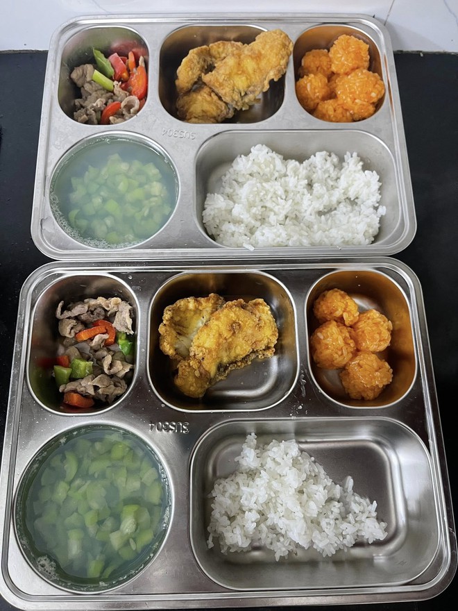 Chỉ mất 20 phút để 1 mẹ ở Hà Nội chuẩn bị khay cơm suất chất lượng cao cho con, 2 bạn nhỏ thích mê, ngày nào cũng háo hức đợi- Ảnh 13. Chỉ mất 20 phút để 1 mẹ ở Hà Nội chuẩn bị khay cơm suất chất lượng cao cho con, 2 bạn nhỏ thích mê, ngày nào cũng háo hức đợi- Ảnh 13.