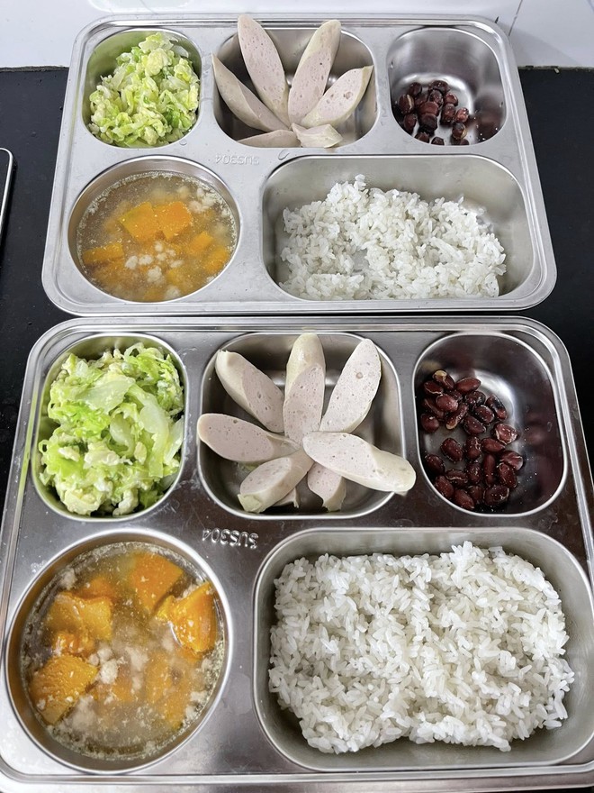 Chỉ mất 20 phút để 1 mẹ ở Hà Nội chuẩn bị khay cơm suất chất lượng cao cho con, 2 bạn nhỏ thích mê, ngày nào cũng háo hức đợi- Ảnh 8. Chỉ mất 20 phút để 1 mẹ ở Hà Nội chuẩn bị khay cơm suất chất lượng cao cho con, 2 bạn nhỏ thích mê, ngày nào cũng háo hức đợi- Ảnh 8.