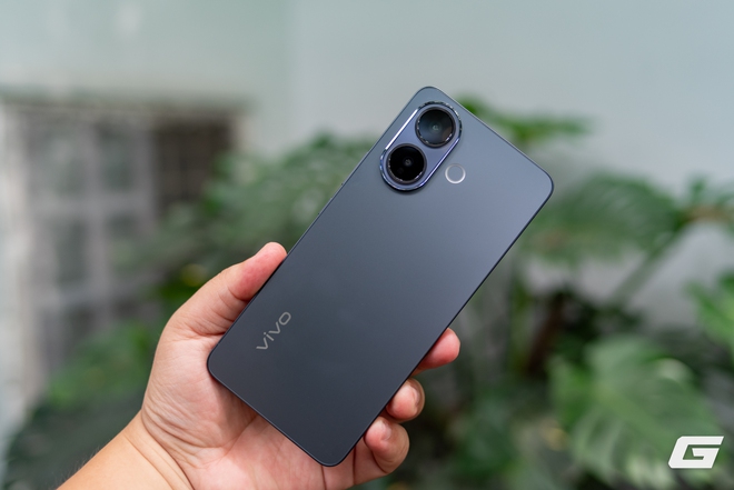 Cận cảnh vivo V60 Lite 5G: Mỏng nhẹ, mượt mà, pin trâu sạc nhanh, giá từ 10,49 triệu- Ảnh 27. Cận cảnh vivo V60 Lite 5G: Mỏng nhẹ, mượt mà, pin trâu sạc nhanh, giá từ 10,49 triệu- Ảnh 27.