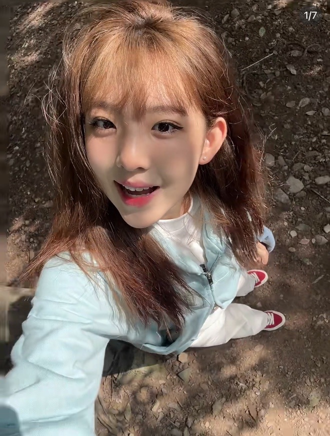 Em g&aacute;i Chương Nhược Nam g&acirc;y b&atilde;o mạng, c&oacute; 1 điểm giống hệt chị g&aacute;i- Ảnh 12.