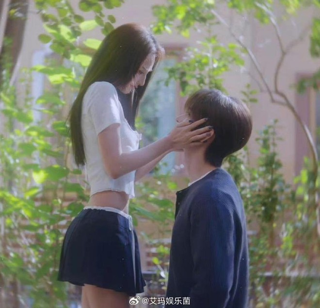 Vòng eo như  Vòng eo như