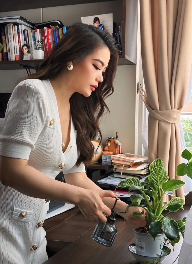 Vì sao Trương Ngọc Ánh ngày càng trẻ?- Ảnh 24. Vì sao Trương Ngọc Ánh ngày càng trẻ?- Ảnh 24.