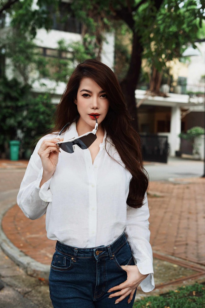 Vì sao Trương Ngọc Ánh ngày càng trẻ?- Ảnh 4. Vì sao Trương Ngọc Ánh ngày càng trẻ?- Ảnh 4.