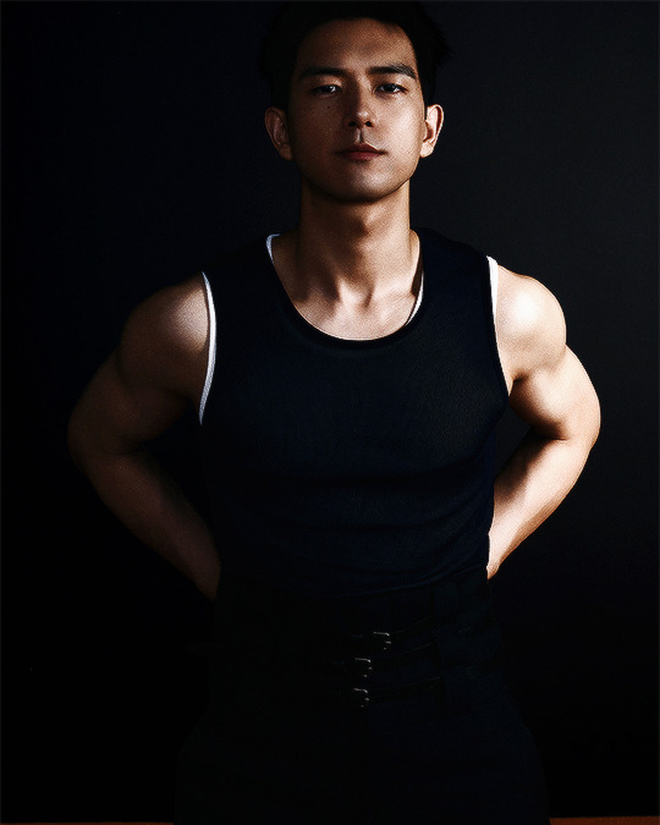 Người tình tin đồn của Lưu Diệc Phi: Body 1 múi thành 6 múi, cơ thể chỉ 9% mỡ- Ảnh 5. Người tình tin đồn của Lưu Diệc Phi: Body 1 múi thành 6 múi, cơ thể chỉ 9% mỡ- Ảnh 5.